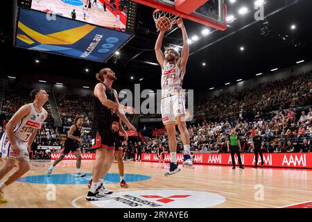 jordan hunter sydney kings
