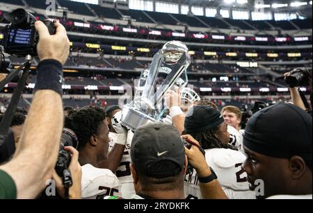 Arlington, Texas, USA. 30th Sep, 2023. Texas A&M celebrating their victory over the University of Arkansas. (Credit Image: © Hoss McBain/ZUMA Press Wire) EDITORIAL USAGE ONLY! Not for Commercial USAGE! Stock Photo