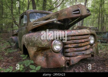 Rusty first generation Ford pickup truck Stock Photo