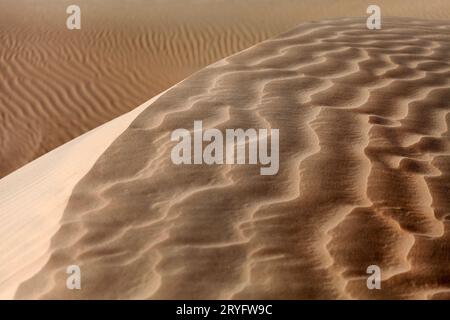Sand dunes natural texture in the desert in Abu Dhabi Stock Photo