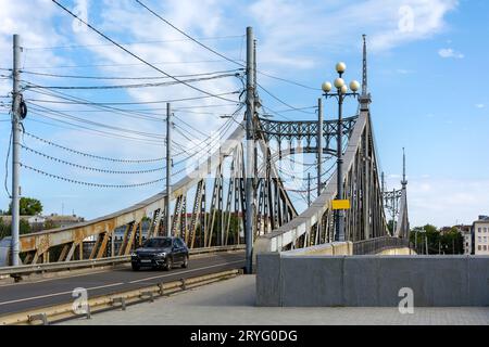 Tver, view of the Old Volga Bridge from the Mikhail Yaroslavich embankment Stock Photo