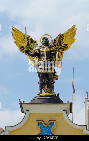 Maidan square paying tribute to fallen fighters in Kiev - Ukraine Stock Photo