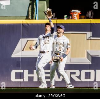 Milwaukee Brewers' Garrett Mitchell warms up before a baseball game against  the St. Louis Cardinals Friday, April 7, 2023, in Milwaukee. (AP  Photo/Aaron Gash Stock Photo - Alamy