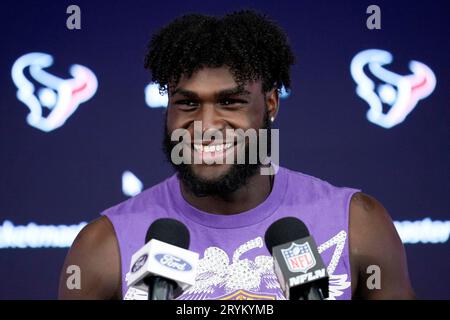 Houston Texans running back Dare Ogunbowale (33) warms up before an NFL  preseason football game against the New England Patriots, Thursday, Aug.  10, 2023, in Foxborough, Mass. (AP Photo/Steven Senne Stock Photo - Alamy