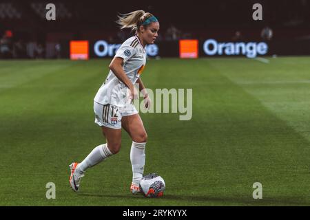 Lyon, France. 01st Oct, 2023. Ellie Carpenter (12) from OL in action during D1 Arkema game between Paris Saint-Germain and Olympique Lyonnais at Parc des Princes in Paris, France. (Pauline FIGUET/SPP) Credit: SPP Sport Press Photo. /Alamy Live News Stock Photo