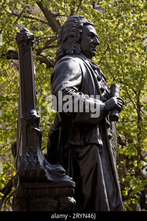 New Bach monument at the Thomaskirchhof by Carl Seffner, Leipzig, Saxony, Germany, Europe Stock Photo