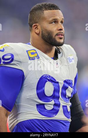 Indianapolis, IN USA;  Los Angeles Rams defensive tackle Aaron Donald (99) on the sideline during an NFL game against the Indianapolis Colts, Sunday, Stock Photo