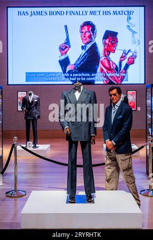 London, UK. 2nd Oct, 2023. Sir Roger Moore: The Personal Collection at Bonhams New Bond Street, London. On 4 October, 180 lots will be auctioned, marking the 50th anniversary year of his first appearance as 007. Credit: Guy Bell/Alamy Live News Stock Photo