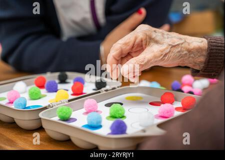 Cognitive Rehabilitation Therapy Dementia Cognitive Function Test ...
