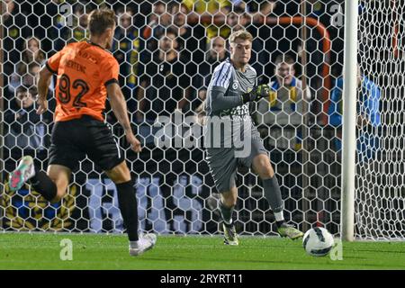 goalkeeper Beau Reus (12) of SK Beveren pictured during a soccer game between KMSK Deinze and Waasland SK Beveren during the 7 th matchday in the Challenger Pro League 2023-2024 season ,  on  Monday 29 September 2023  in Deinze , Belgium . PHOTO SPORTPIX | David Catry Stock Photo