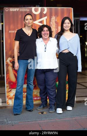 Madrid, Spain. 02nd Oct, 2023. Actress Leonor Watling (L), director Arantxa Echevarria (C) and actress Xinyi Ye (R) attend to photocall of 'Chinas' at Cines Verdi on October 02, 2023 in Madrid, Spain. (Photo by Oscar Gonzalez/Sipa USA) (Photo by Oscar Gonzalez/Sipa USA) Credit: Sipa USA/Alamy Live News Stock Photo