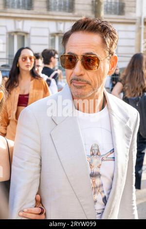 Paris, France. 02nd Oct, 2023. Robert Downey jr. before the Stella McCartney fashion show at Marché Saxe-Breteuil (a famous outdoor market) in Paris during Paris Fashion Week, October 2 2023. Credit: Sipa USA/Alamy Live News Stock Photo