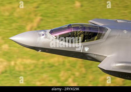 USAF F-35A Lightning II from RAF Lakenheath 48th Fighter Wing at RAF Lakenheath flying low level in Wales, LFA7, ' Mach Loop' Stock Photo