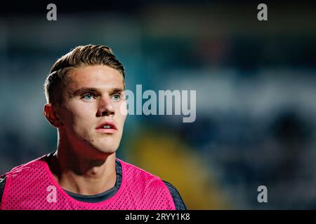 X during Liga Portugal Betclic 23/24 game between SC Farense and Sporting  CP at Estadio de Sao Luis, Faro. (Maciej Rogowski Stock Photo - Alamy