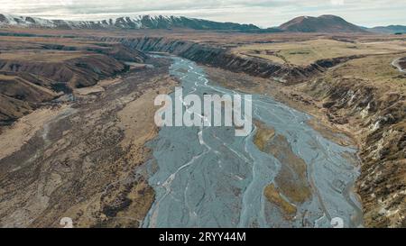 Aerial photograph of the braided river flowing through the valley in the Hakatere conservation park Stock Photo