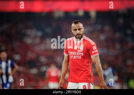 Angel Di Maria during Liga Portugal Betclic 23/24 game between SL Benfica  and FC Porto at Estadio Da Luz, Lisbon. (Maciej Rogowski Stock Photo - Alamy