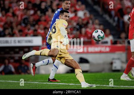 Angel Di Maria during Liga Portugal Betclic 23/24 game between SL Benfica  and FC Porto at Estadio Da Luz, Lisbon. (Maciej Rogowski Stock Photo - Alamy