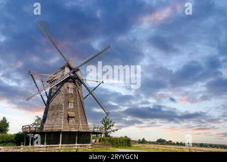 Tower windmill in the district of Coesfeld-Lette, Coesfeld, Muensterland, North Rhine-Westphalia, Germany Stock Photo