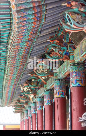Traditional Korean-style eaves of beautiful oriental building Stock Photo