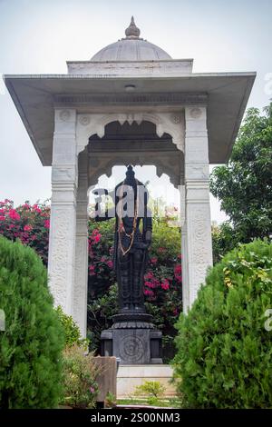 Hyderabad India 30th Nov 2024: The Birla Mandir is a stunning white marble temple dedicated to Lord Venkateswara, a form of Vishnu. Located atop Kala Stock Photo