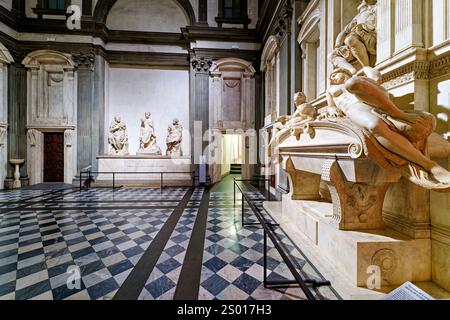 Florence Tuscany Italy. Cappelle Medicee (Medici Chapels). Sagrestia Nuova (New Sacristy). The tomb of Lorenzo de Medici Duke of Urbino by Michelangel Stock Photo