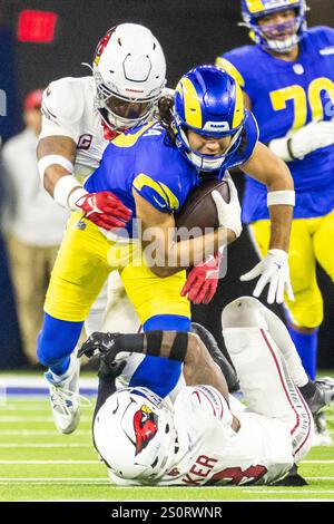 Arizona Cardinals safety Budda Baker (3) gestures to fans before an NFL ...