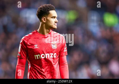 Coventry, UK. 29th Dec, 2024. #1, goalkeeper Oliver Dovin of Coventry during the Sky Bet Championship match between Coventry City and Millwall at the Coventry Building Society Arena, Coventry on Sunday 29th December 2024. (Photo: Stuart Leggett | MI News) Credit: MI News & Sport /Alamy Live News Stock Photo