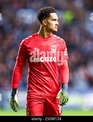 Coventry, UK. 29th Dec, 2024. #1, goalkeeper Oliver Dovin of Coventry during the Sky Bet Championship match between Coventry City and Millwall at the Coventry Building Society Arena, Coventry on Sunday 29th December 2024. (Photo: Stuart Leggett | MI News) Credit: MI News & Sport /Alamy Live News Stock Photo