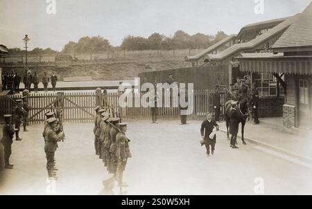 King George V arriving at Ludgershall railway station, Wiltshire, to inspect troops during the First World War. Stock Photo