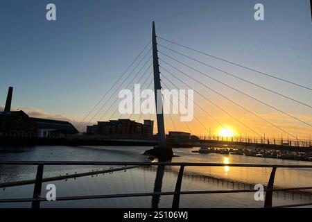 The Sail Bridge in Swansea, which connects the Marina with the SA1 Development. Swansea, Wales, United Kingdom. 2nd December 2024. Stock Photo