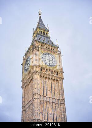 Three o'clock on the Big Ben  clock and bell tower, House of Commons, Parliament building, Westminster, London, England. Stock Photo