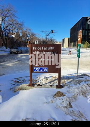 University of Manitoba Price Faculty of Engineering sign on Chancellors Circle in Winnipeg, Manitoba, Canada Stock Photo
