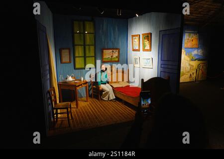 Van Gogh London Exhibition: The Immersive Experience, Bedroom in Arles Stock Photo