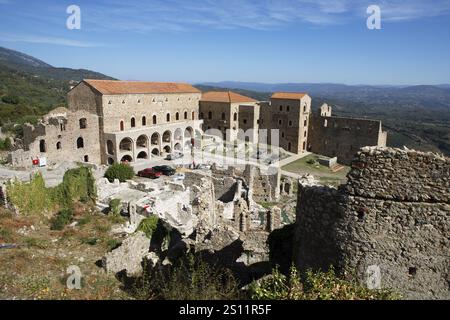 Construction work on the medieval despot's palace, Byzantine ruined city of Mystras or Mistra on the Taygetos Mountains, UNESCO World Heritage Site, L Stock Photo