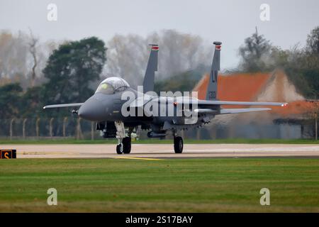 McDonnell Douglas Boeing F-15E Strike Eagle, strike fighter and bomber based at RAF lakenheath, Suffolk UK, taxiing after a training flight Stock Photo