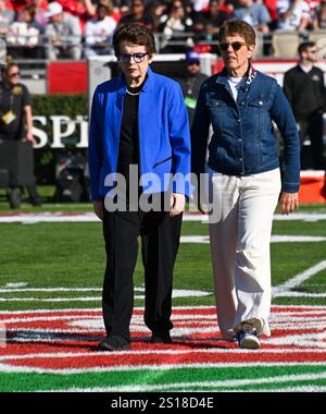 Pasadena, United States. 01st Jan, 2025. Rose Bowl Parade Grand Marshal and women's tennis great Billie Jean King (L) arrives at Rose Bowl Stadium's 50-yard-line for the College Football Playoffs quarterfinal game between the Ohio State Buckeyes and the Oregon Ducks in Pasadena, California, on Wednesday, January 1, 2025. Photo by Jon SooHoo/UPI Credit: UPI/Alamy Live News Stock Photo