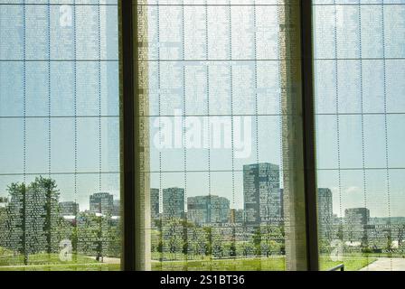 detail of Virginia War Memorial - the Shrine of Memory encases on it's stone and glass walls the names of 11,634  killed in WWII, Korea, Vietnam  and Stock Photo