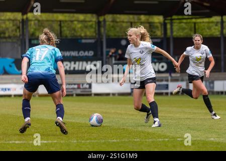 London City Lionesses  v Lewes FC Women. Barclays Championship 28th April 2024 at Princes Park, Dartford, Kent. England. Home of Dartford FC. Stock Photo