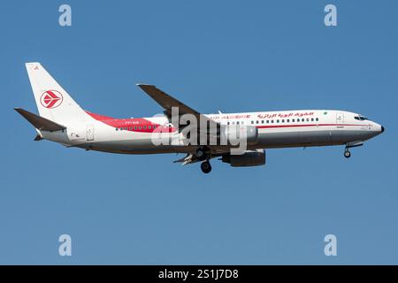 Air Algerie Boeing 737-800 with registration 7T-VJL  on final for Frankfurt Airport Stock Photo