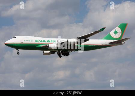 Taiwanese Eva Air Cargo Boeing 747-400F with registration B-16481 on final for Frankfurt Airport Stock Photo