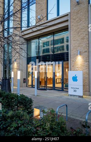 Apple Cambridge Research HQ & offices at 30 Station Rd, Cambridge UK. Cambridge Apple Research. Apple UK research. Stock Photo
