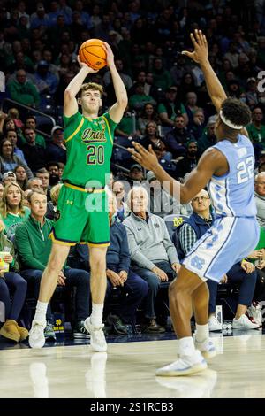 North Carolina forward Ven-Allen Lubin (22) dunks against Wake Forest ...