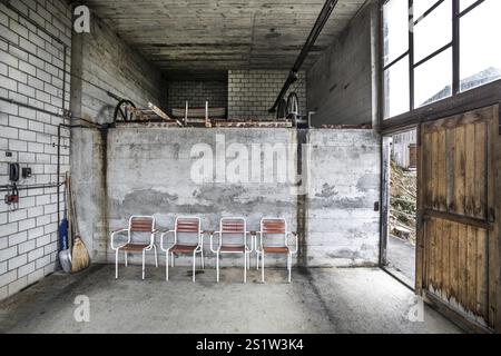 Valley station of the Schwaendi-Laenggrat aerial cableway, which has since been demolished. The cable car made its first trip on 07/12/1962 at 10:59 a Stock Photo