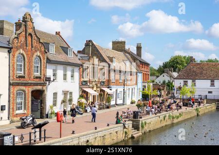 St Ives The Quay shops and restaurants on the quayside in St Ives a medieval market town Quayside St Ives Cambridgeshire England UK GB Europe Stock Photo