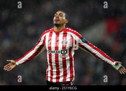 Sunderland's Wilson Isidor celebrates scoring their side's first goal of the game during the Sky Bet Championship match at the Stadium of Light, Sunderland. Picture date: Sunday January 5, 2025. Stock Photo