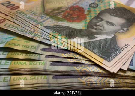 Romanian paper money. A pack of Romanian lei Stock Photo