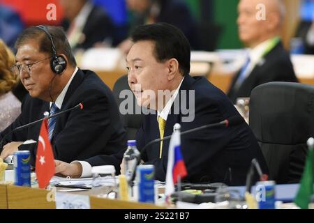 President of South Korea Yoon Suk-yeol (R) meets with US Secretary of ...