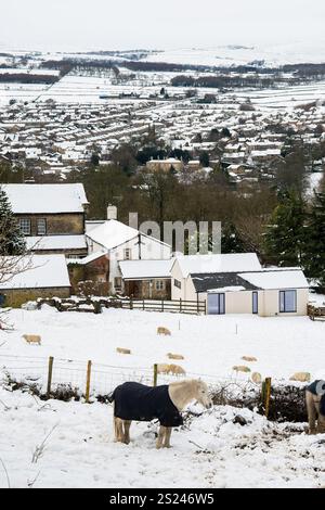 Honley Honley, Holmfirth, Yorkshire, UK, 06 January 2025. The village of ...