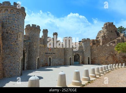 Abandoned Coastal Defence at Cabo Tinoso cape, Cartagena, Murcia, South Eastern Spain. Stock Photo