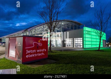 Audi Centre Essen, Gottfried Schultz dealership, showroom, Essen, North Rhine-Westphalia, Germany, Stock Photo